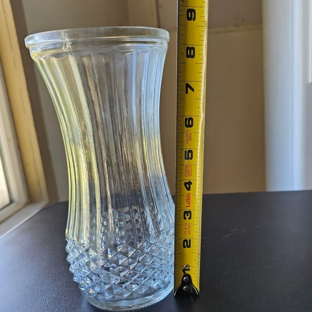 Vintage Hoosier Glass 4088-A Luster Ribbed Diamond Point Vase 9 Inch Clear